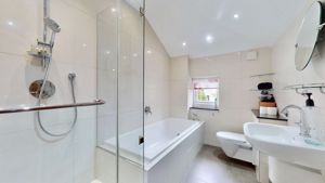 Photo 21- click for photo gallery